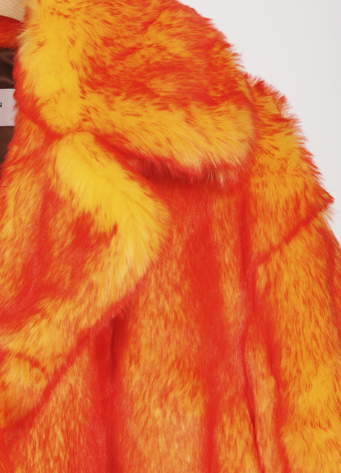 Tomgreyhound; Dries-Van-noten; Veste; mode; Orange; fashion; Detail
